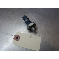 30T018 Engine Oil Pressure Sensor For 15-17 Volkswagen Passat  1.8 06K919081